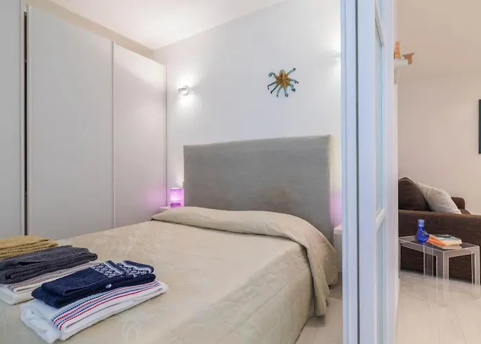 Del Borgo Di Mare Wifi Aria Cond Possibilita Di Box *