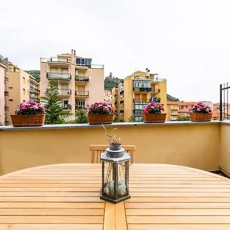Apartment Del Borgo Di Mare Wifi Aria Cond Possibilita Di Box Noli