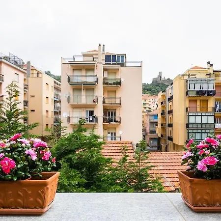 Del Borgo Di Mare Wifi Aria Cond Possibilita Di Box Noli