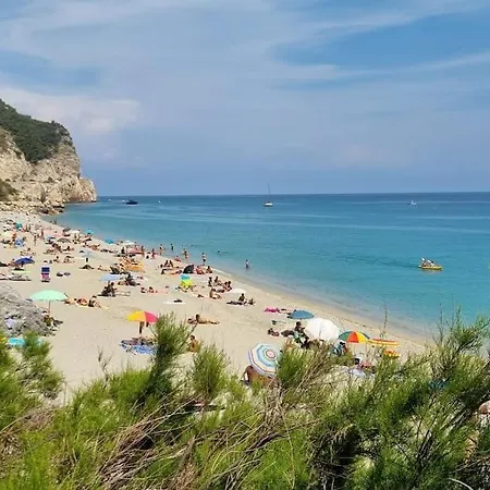 Del Borgo Di Mare Wifi Aria Cond Possibilita Di Box